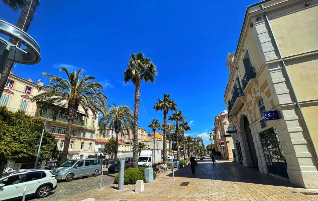 La Maison De Lily, Cosy Dans Le Vieux-Hyeres, Parking Gratuit エクステリア 写真